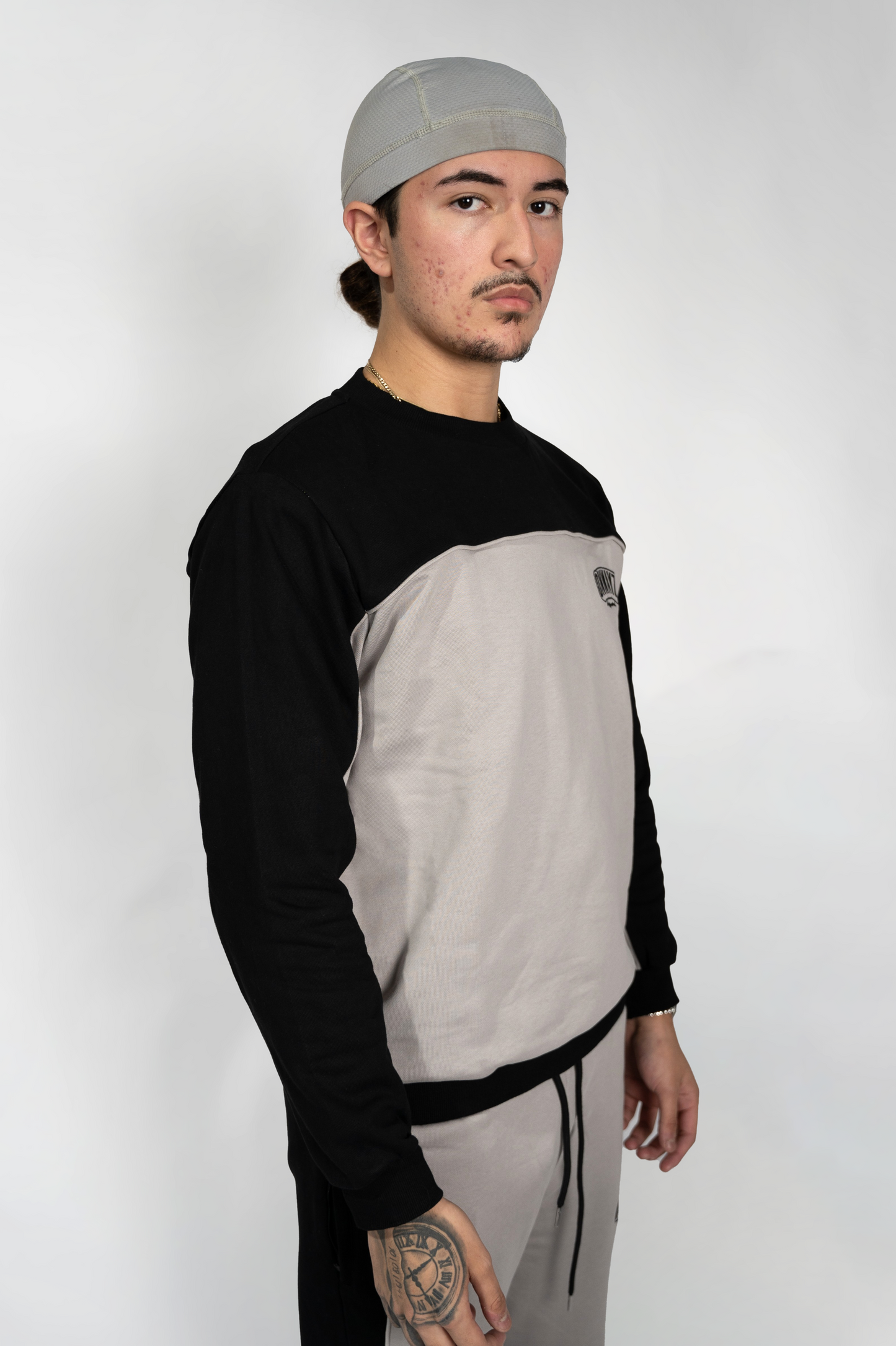 Core Crewneck - Black Grey