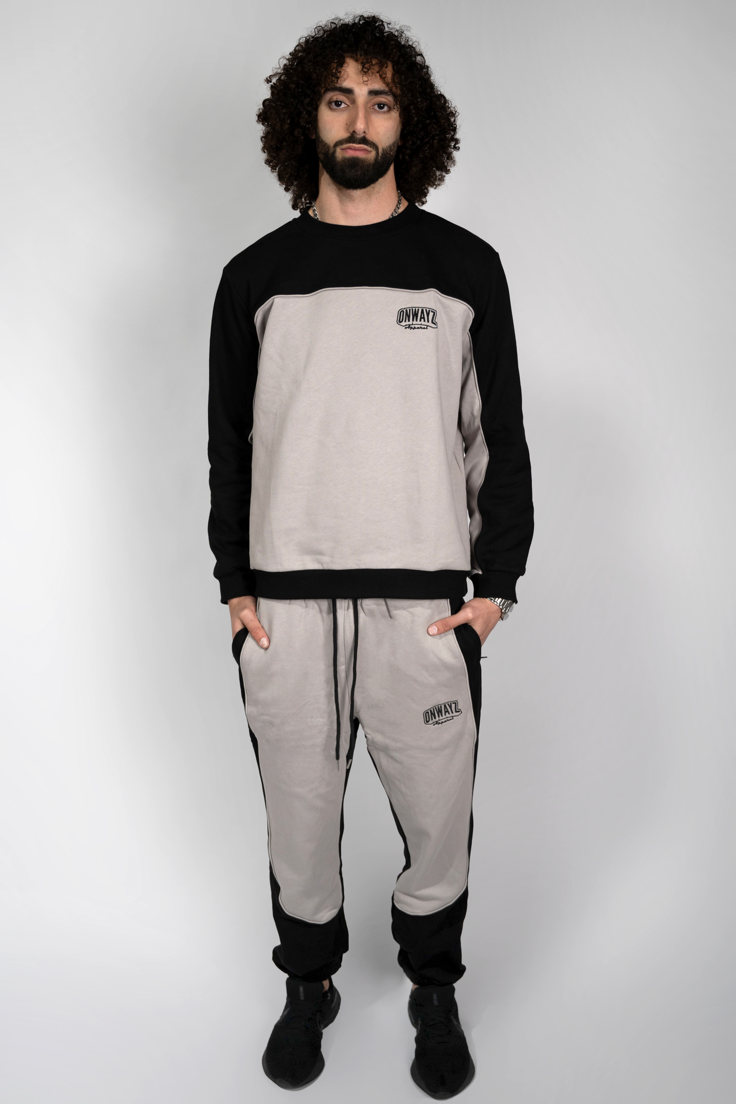 Core Crewneck - Black Grey