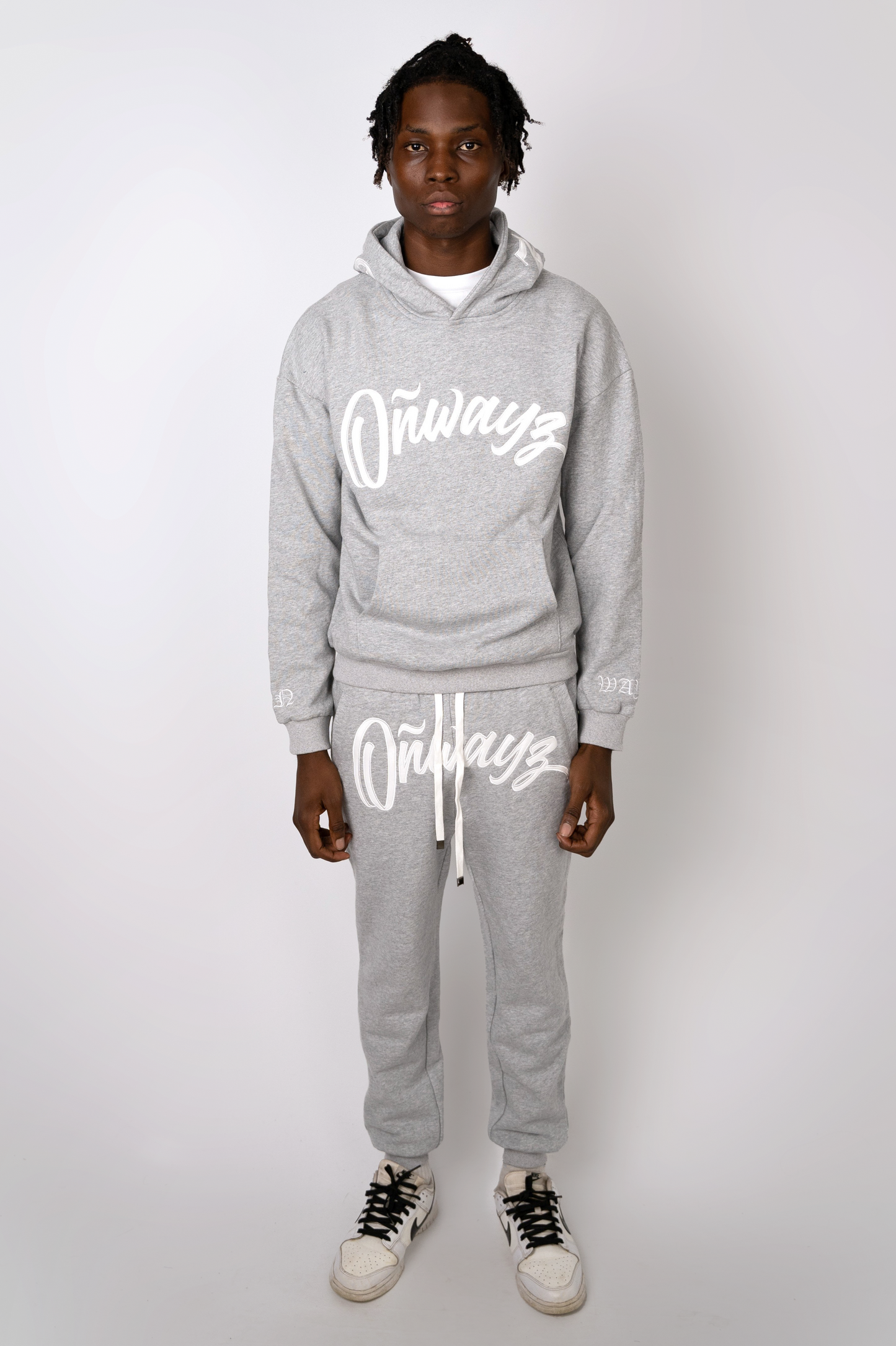 Classic Hoodie 2.0 - Grey