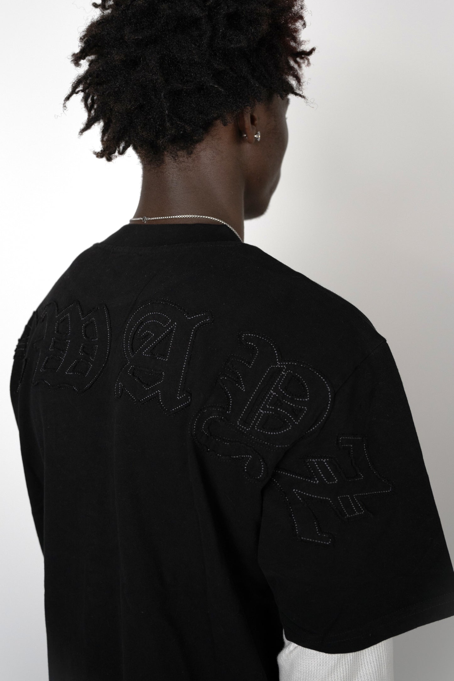 Distressed Applique T Shirt - Black