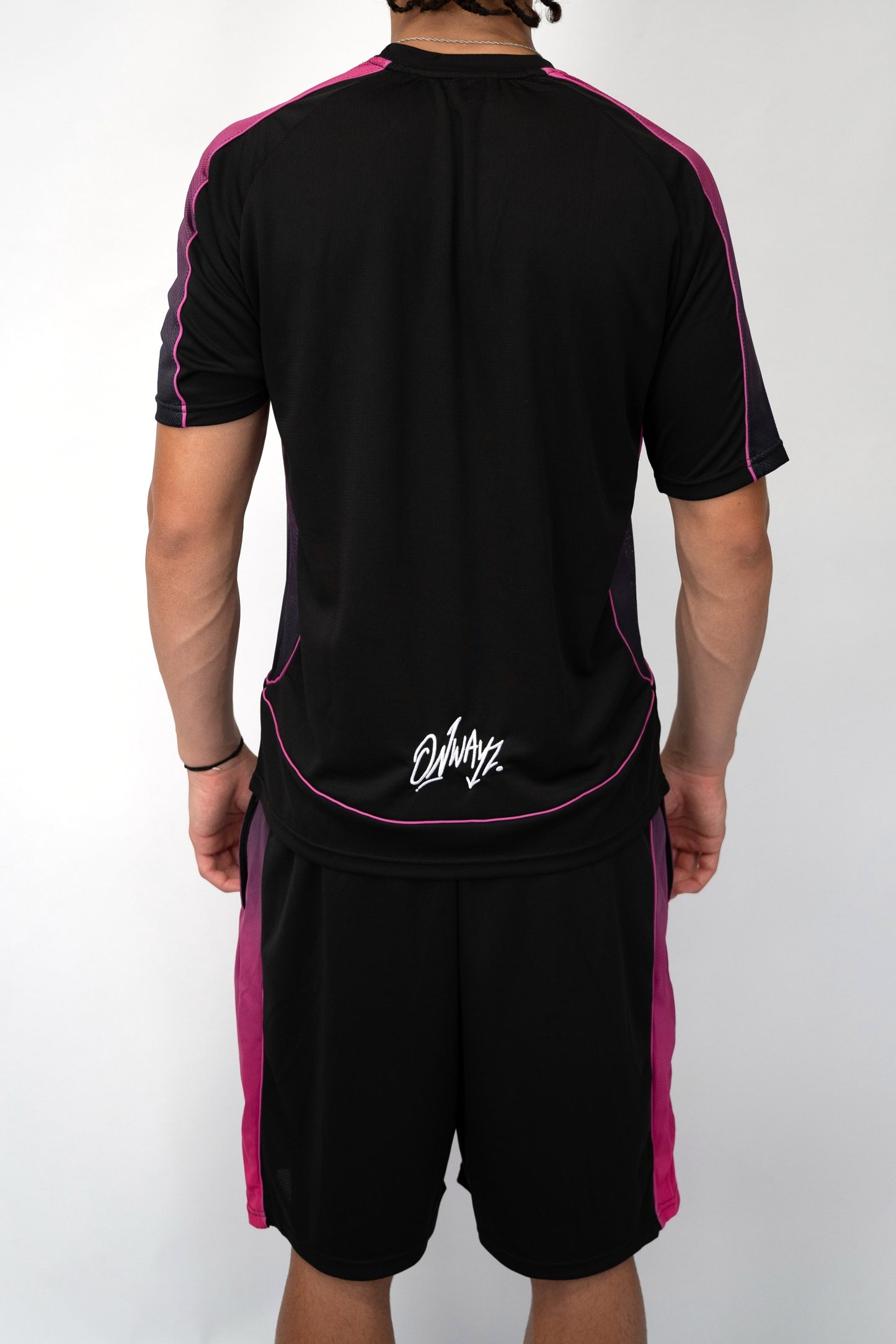 Gradient Shorts - Black Pink