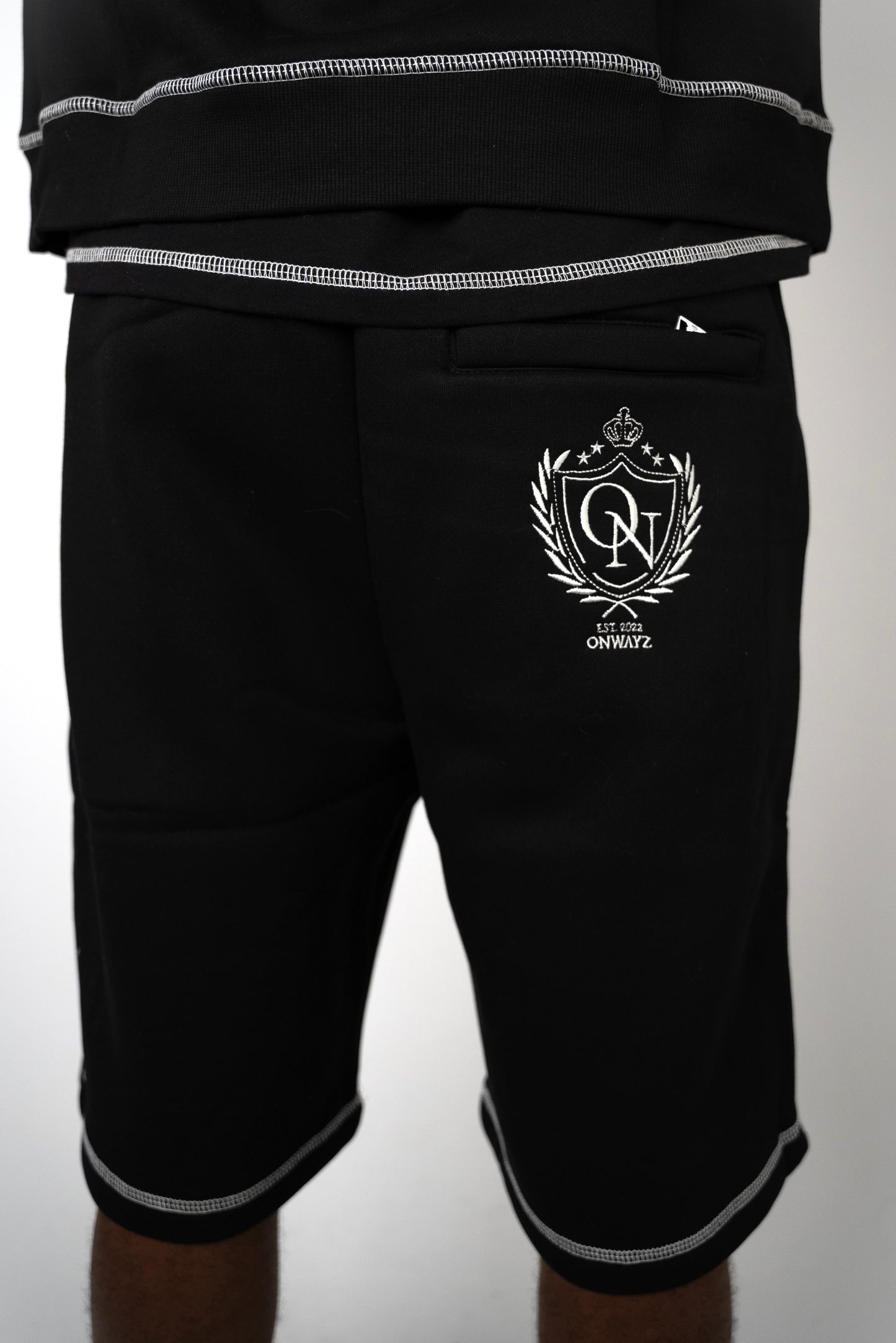 Crest Stitch Shorts - Black