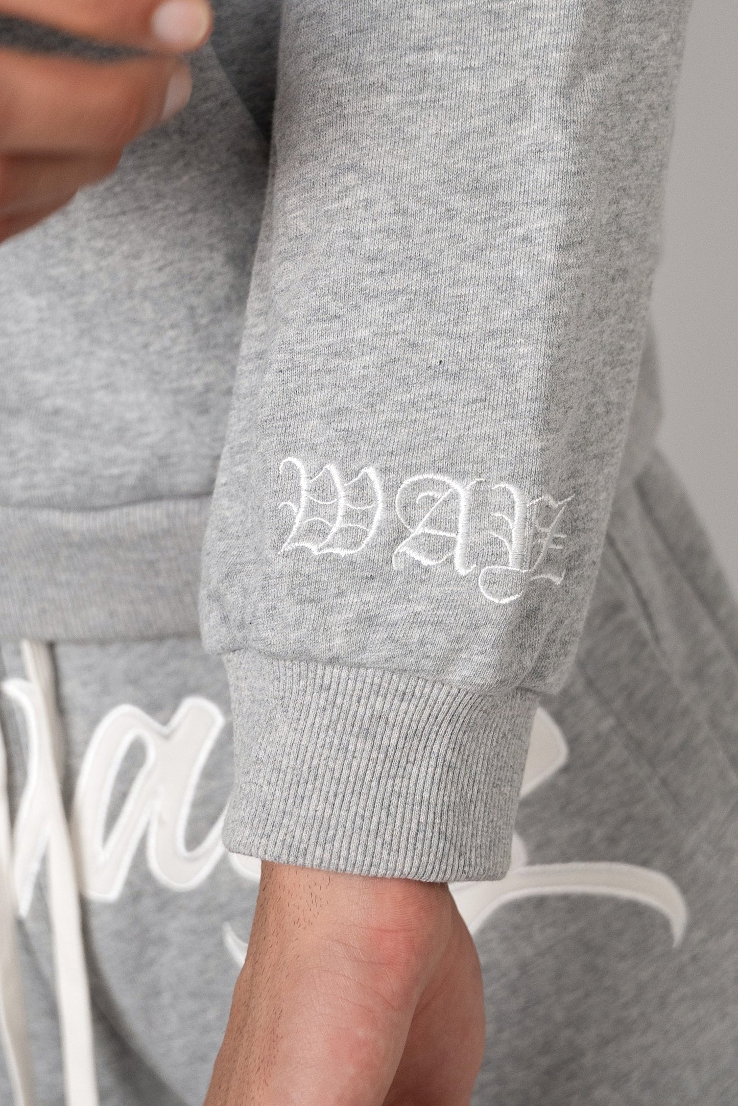 Classic Hoodie 2.0 - Grey