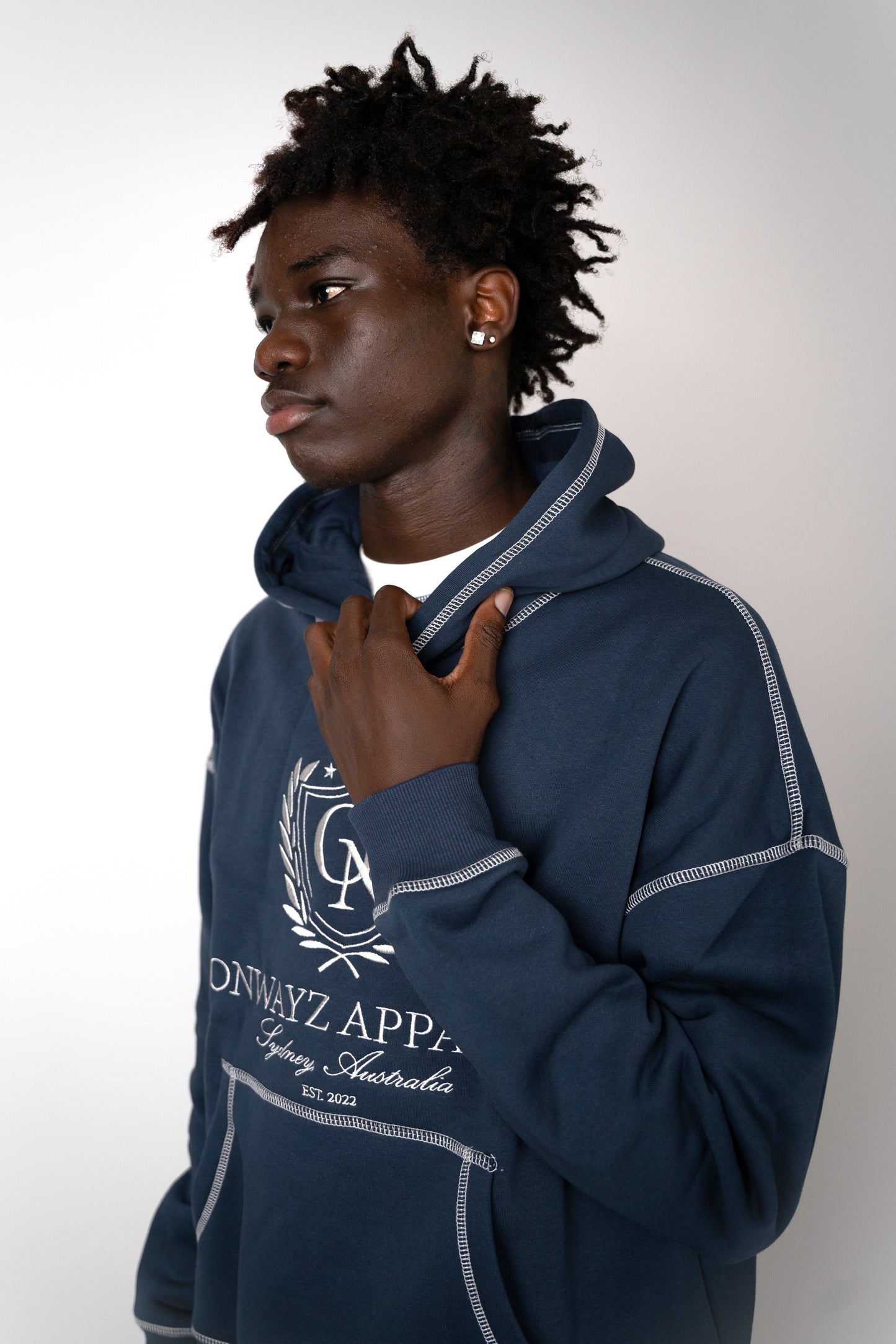 Crest Stitch Hoodie - Navy