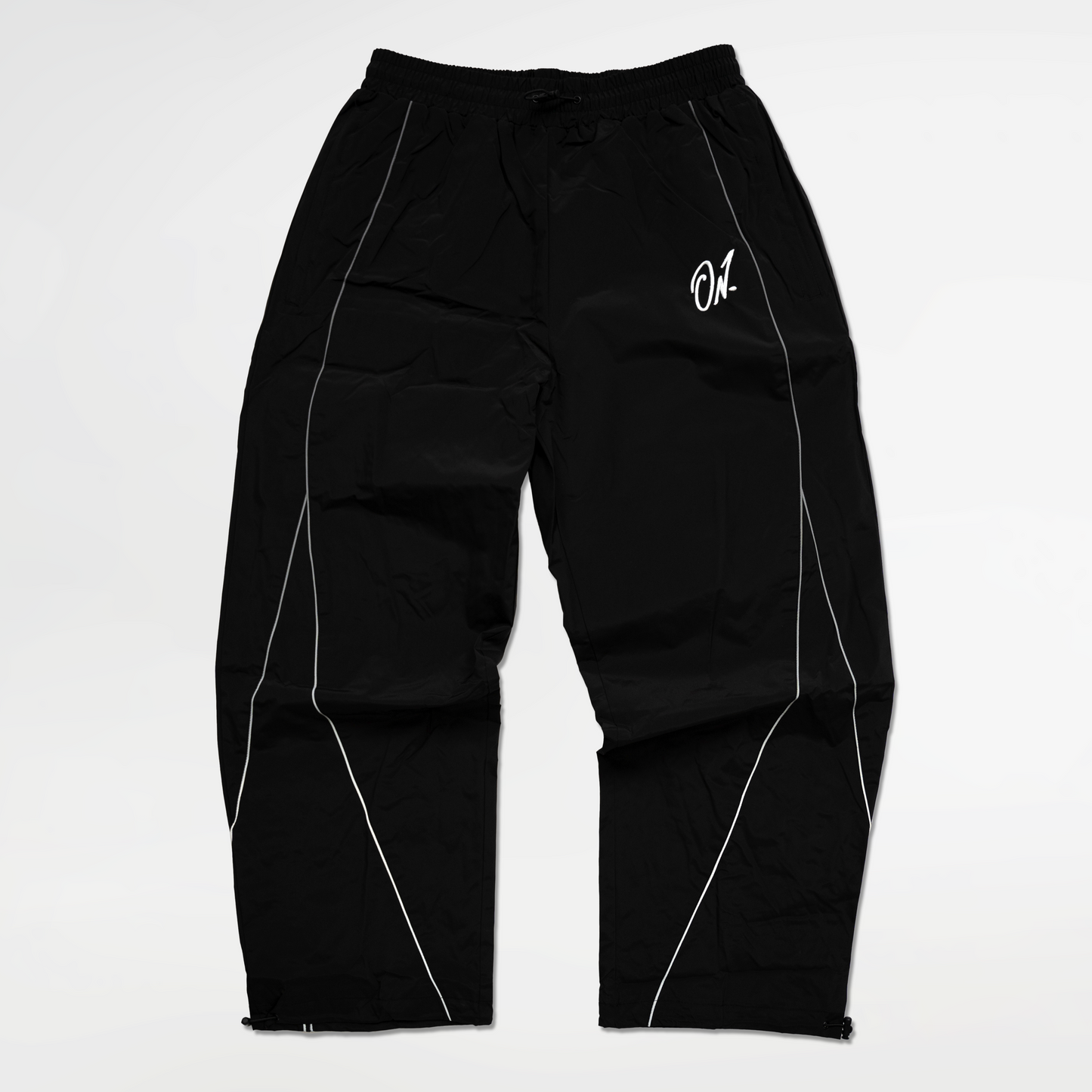Arrow Windbreaker Pants - Black