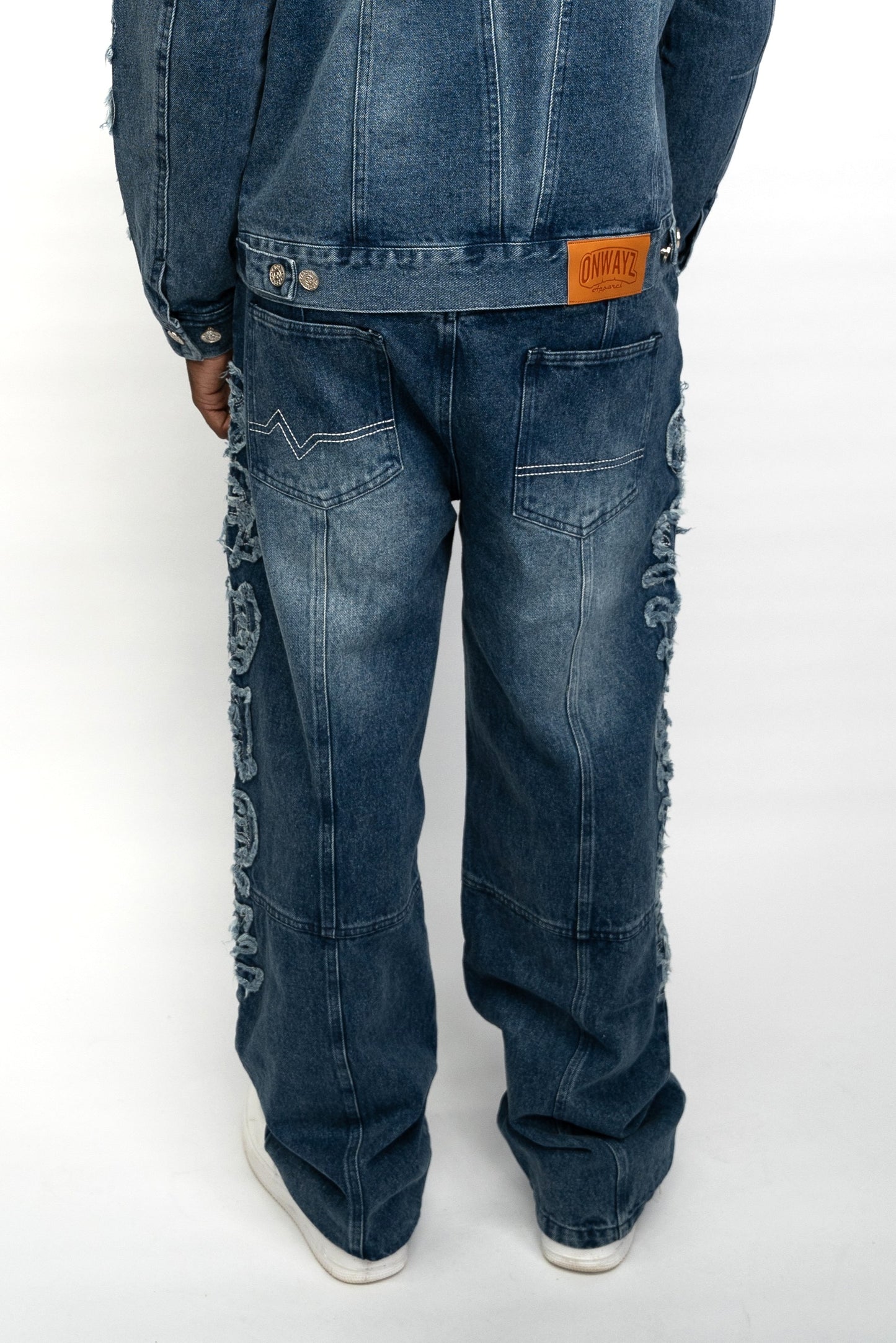 Classic Applique Denim Jeans - Blue