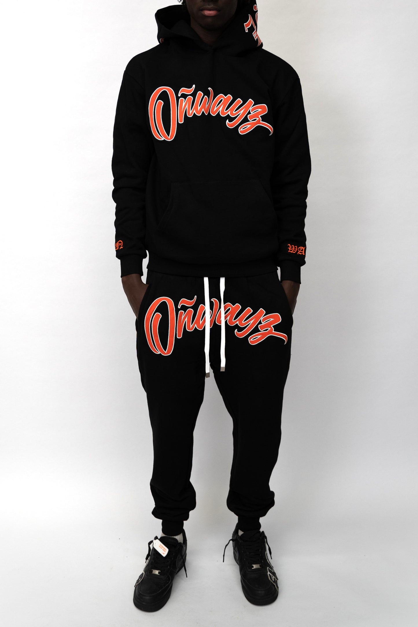 Classic Sweatpants 2.0 - Black Orange