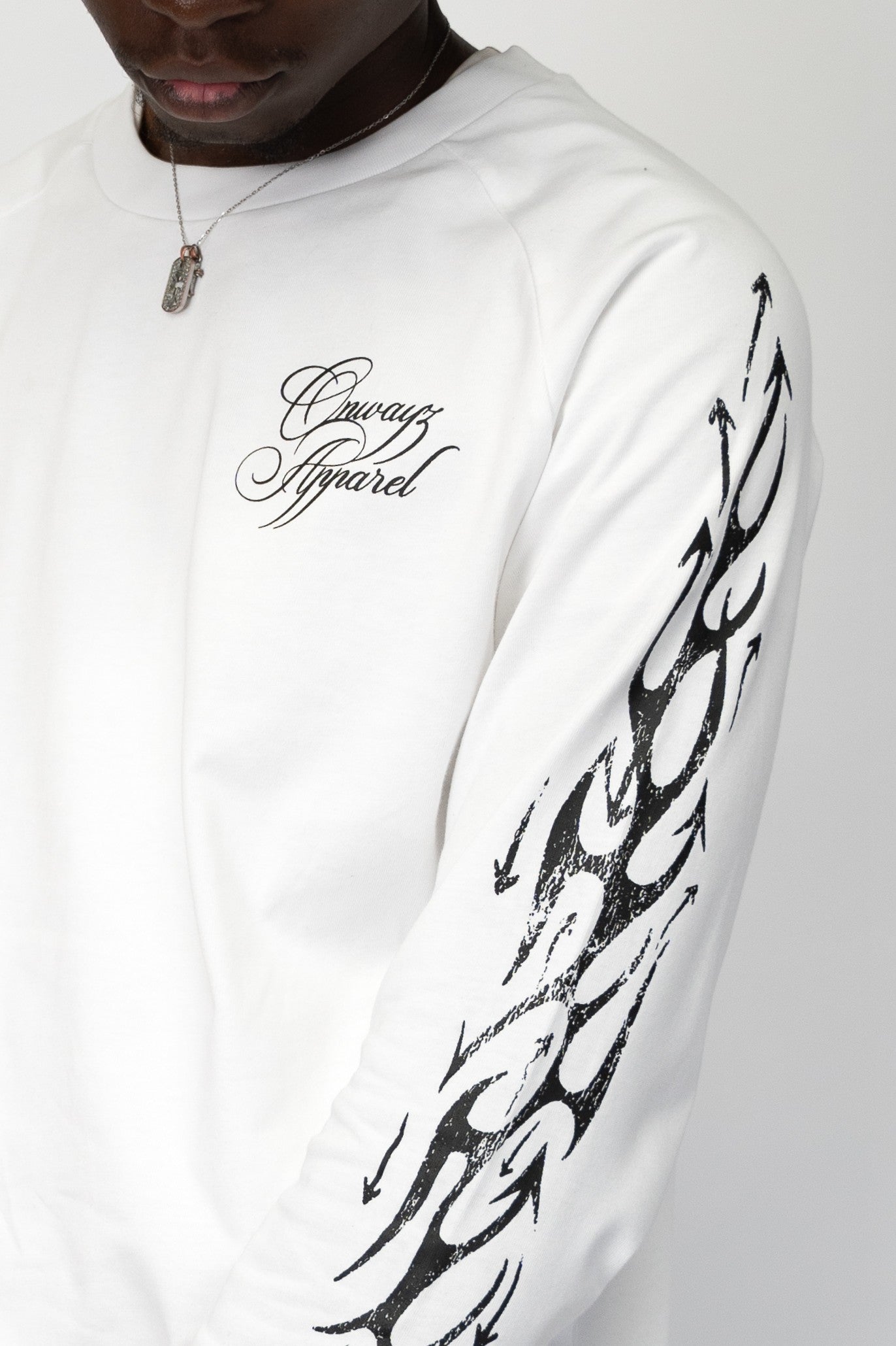 Arrow Long sleeve T Shirt - White