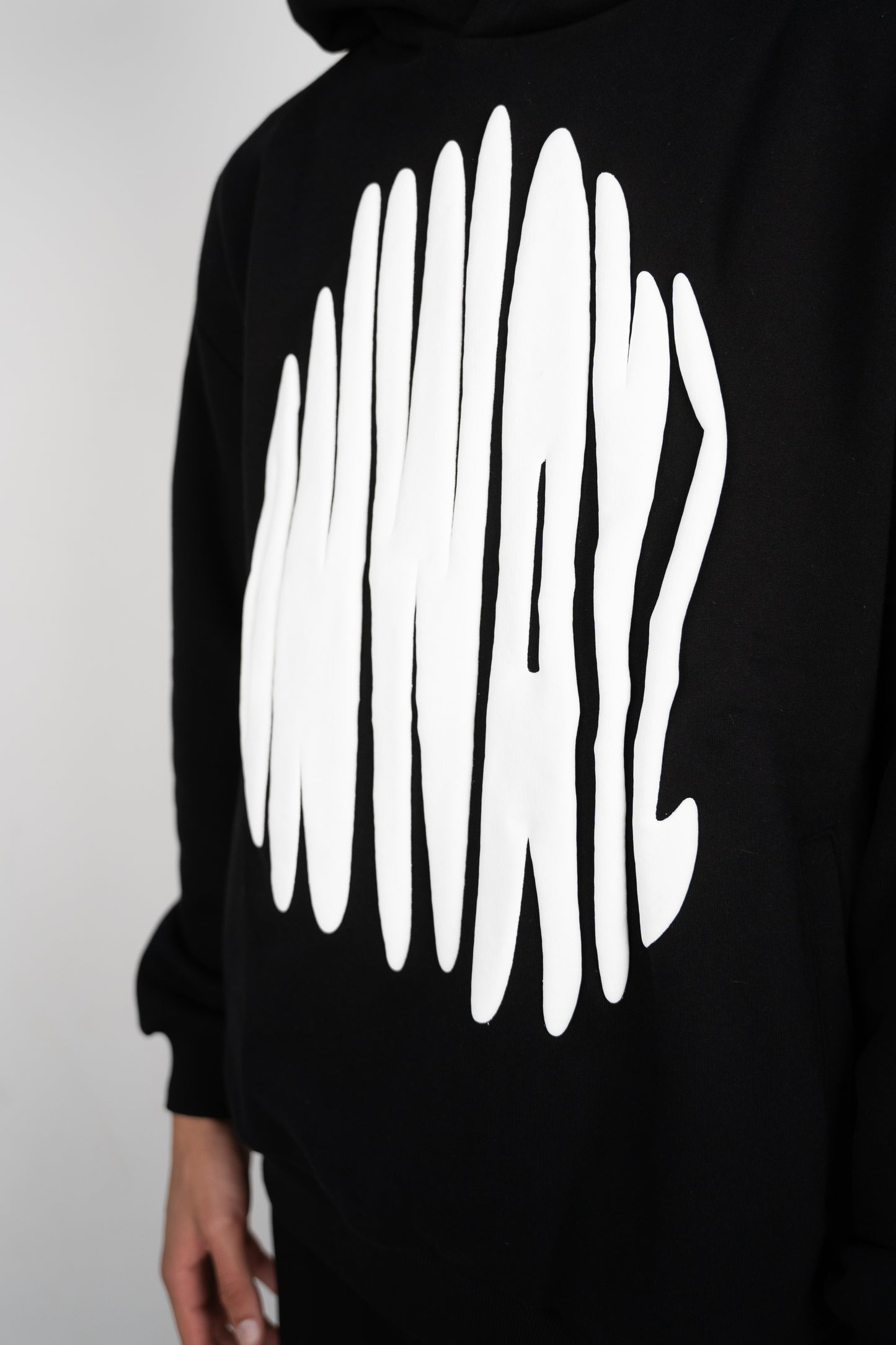 Puff Hoodie - Black