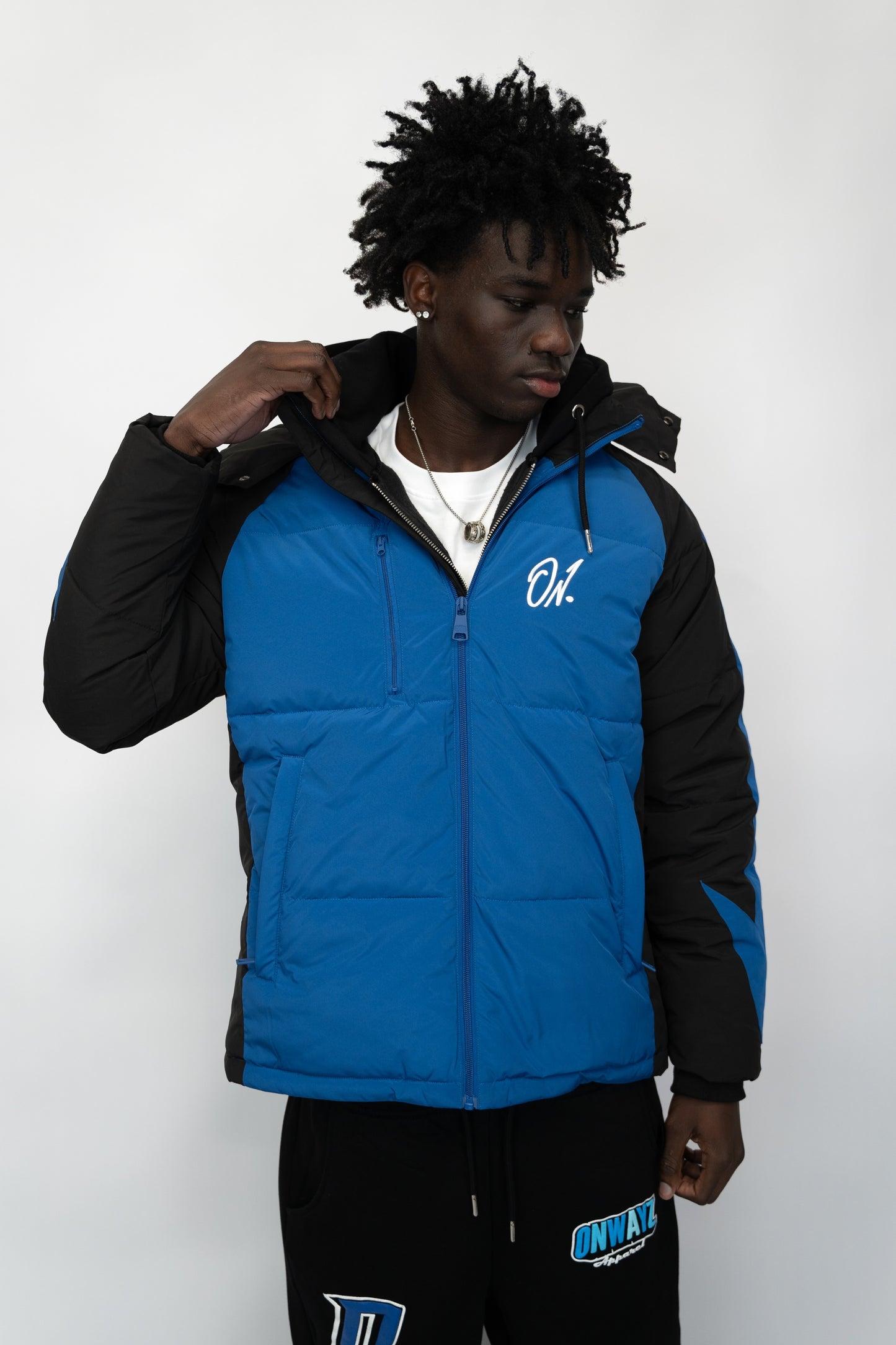 Arrow Puffer Jacket - Blue