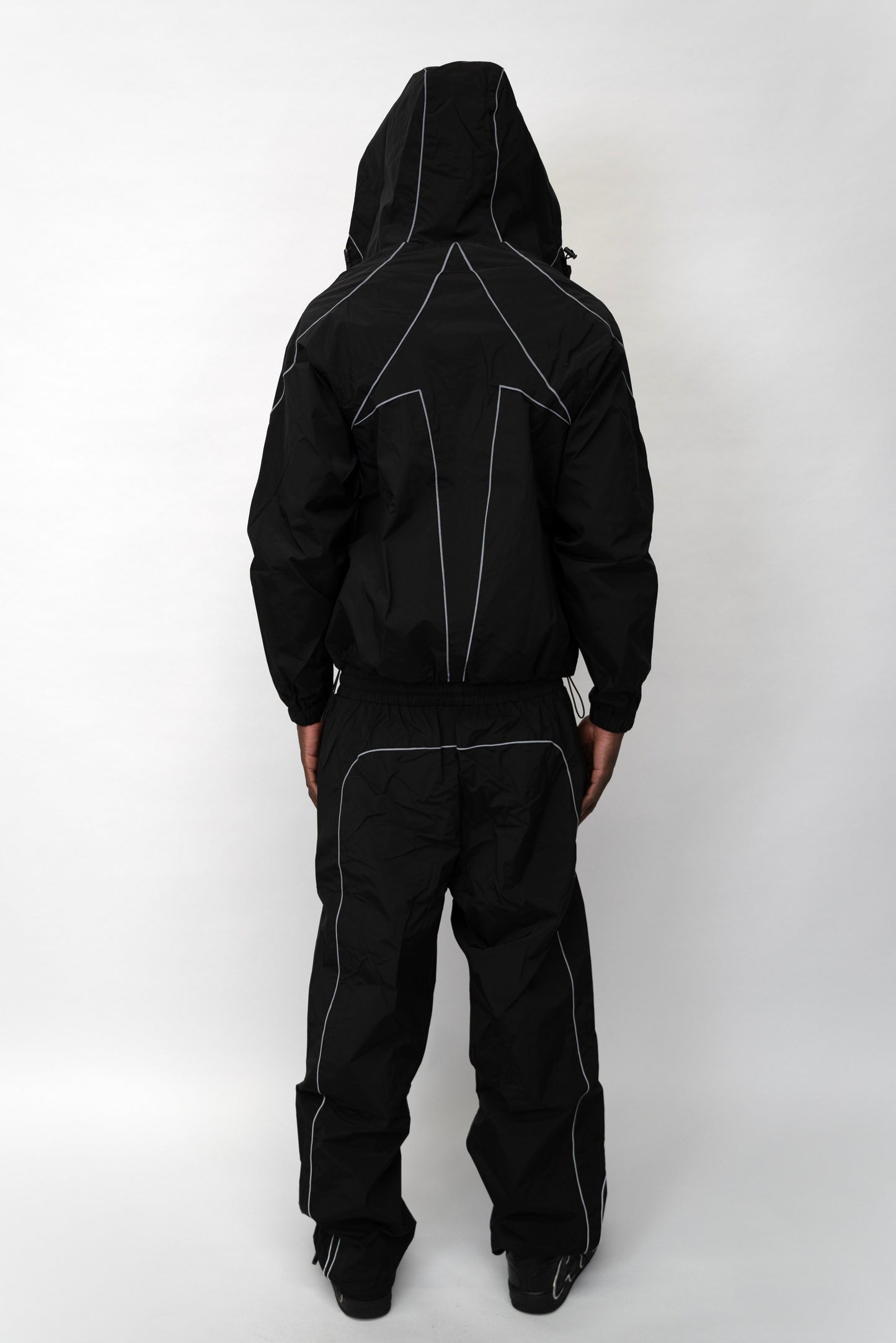 Arrow Windbreaker Jacket - Black
