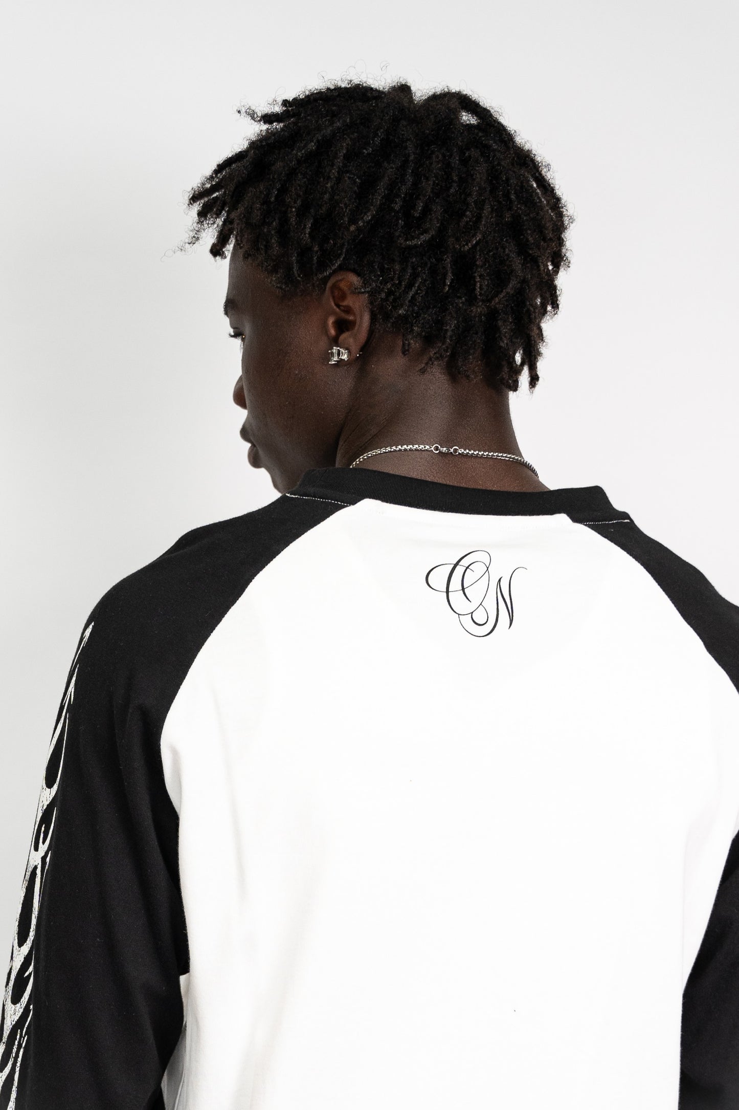 Arrow Long sleeve T Shirt - Black White