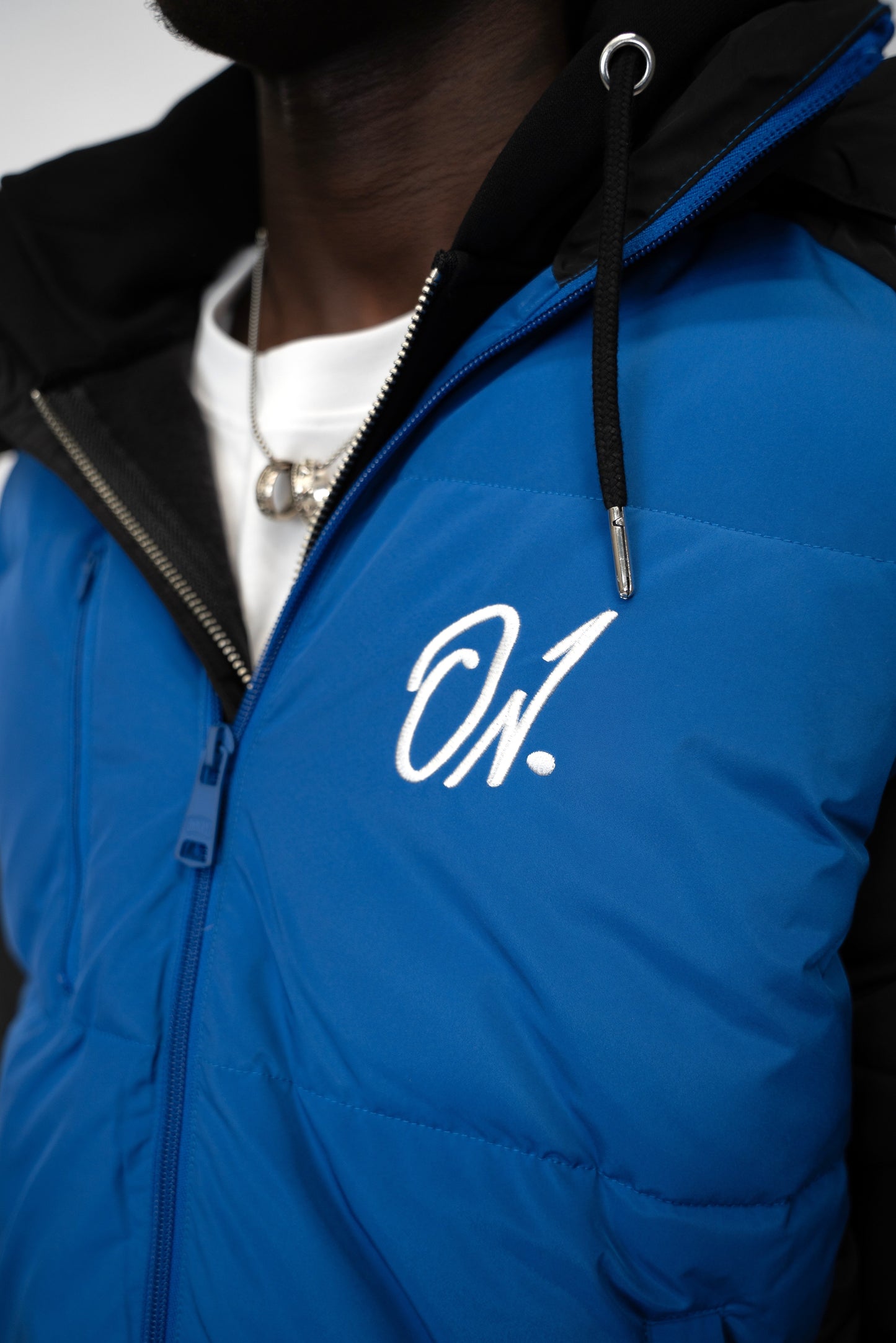 Arrow Puffer Jacket - Blue