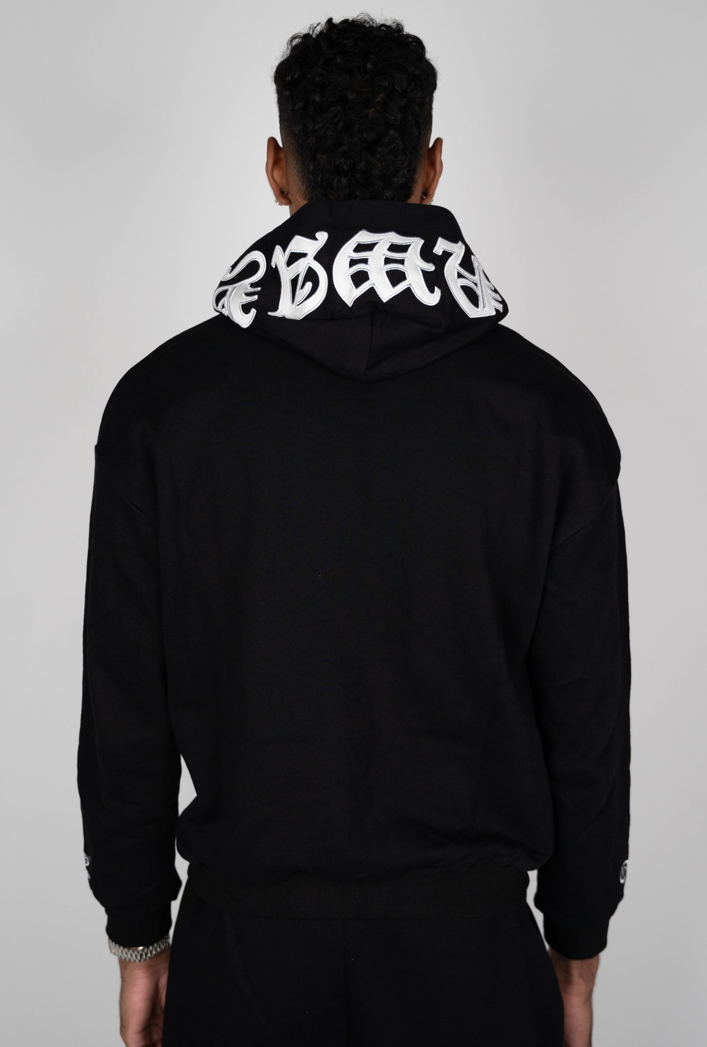 Classic Hoodie 2.0 - Black