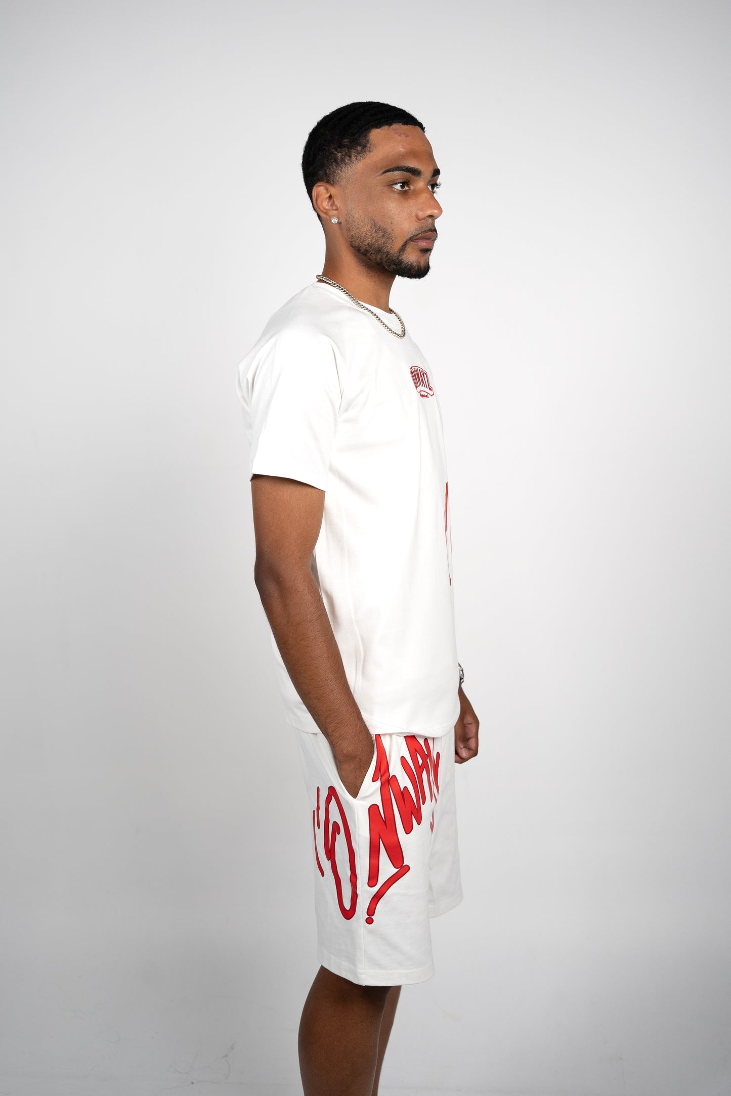 Signature Script T shirt - White Red