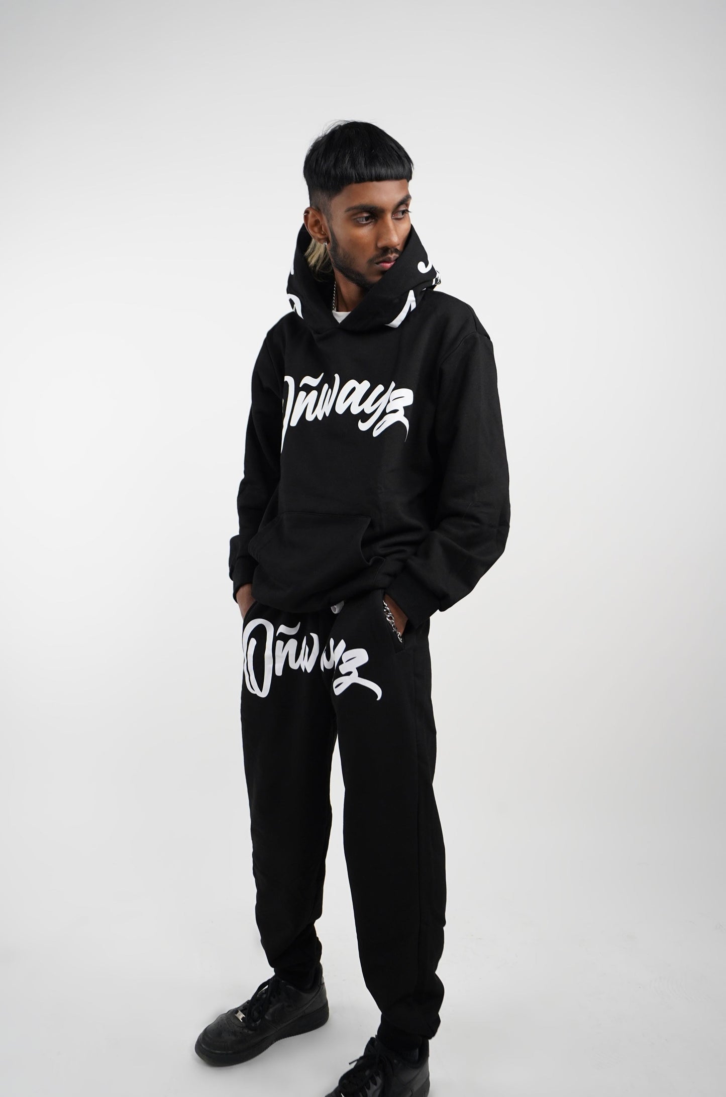 Classic Hoodie - Black