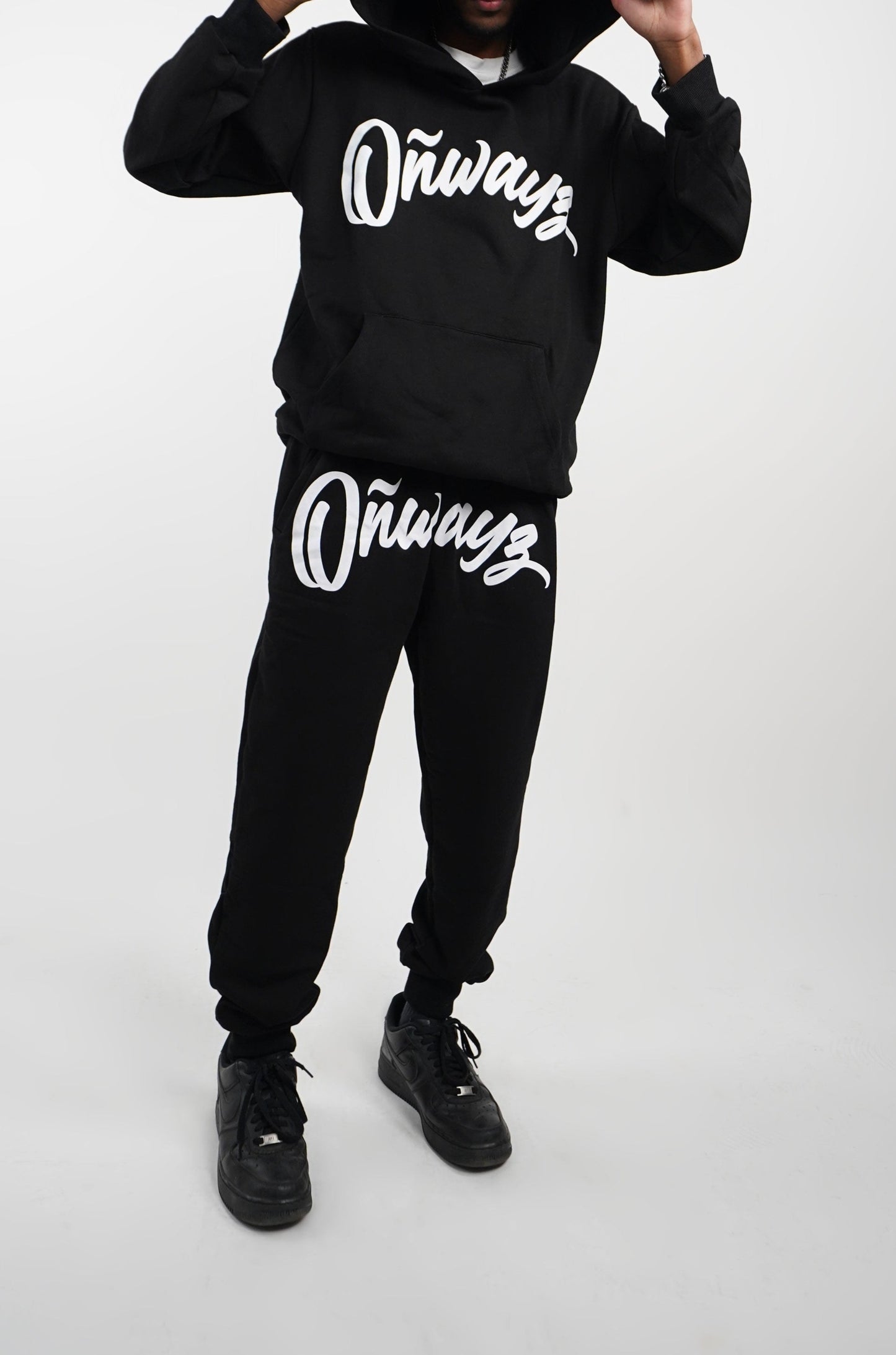 Classic Sweatpants - Black